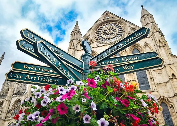 4 Chapel Stylish 2-bed Flat Near Centre Pass The Keys * York