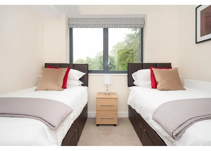 Apartament 4 Chapel Stylish 2-bed Flat Near Centre Pass The Keys