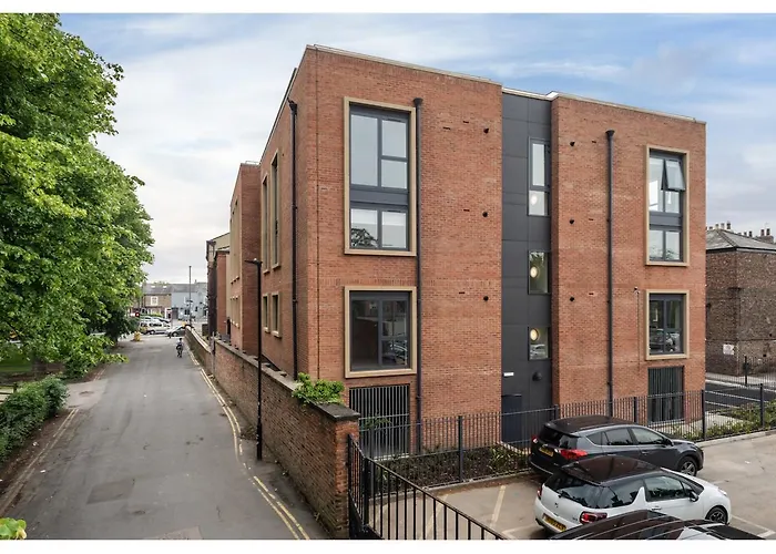 Apartament 4 Chapel Stylish 2-bed Flat Near Centre Pass The Keys