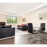 Apartment 4 Chapel Stylish 2-bed Flat Near Centre Pass The Keys York